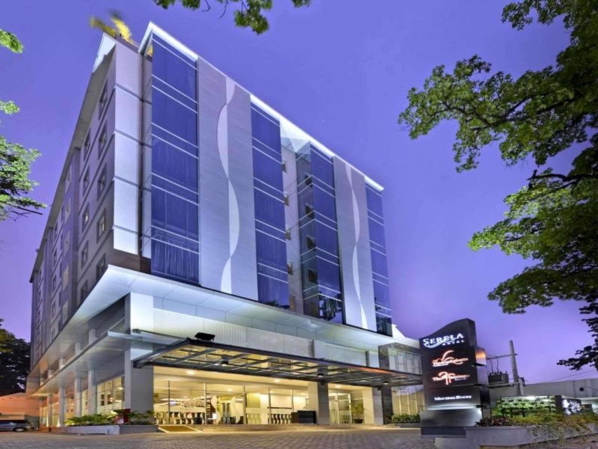 Serela Cihampelas By Kagum Hotels Bandung Exterior foto
